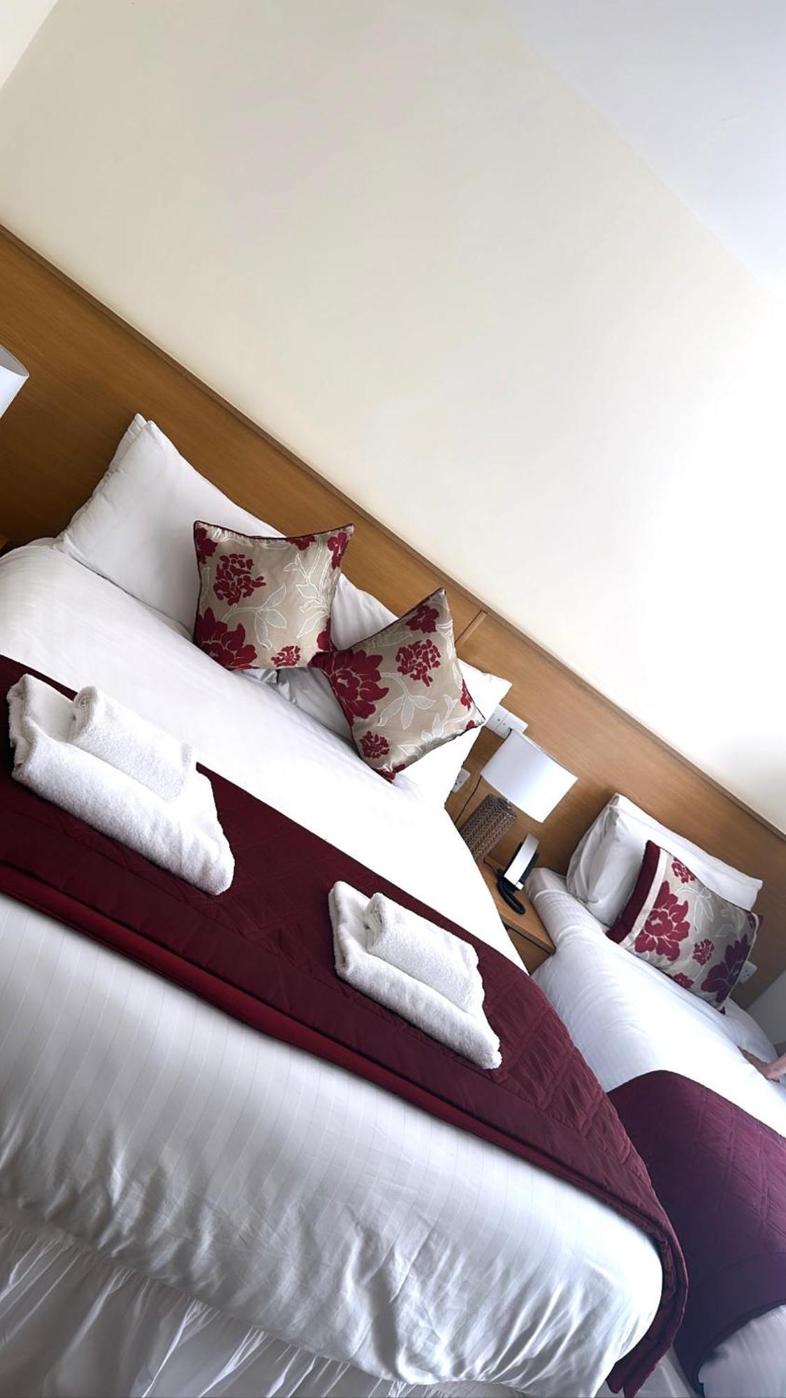 The Hedges Hotel Stranocum Exterior foto